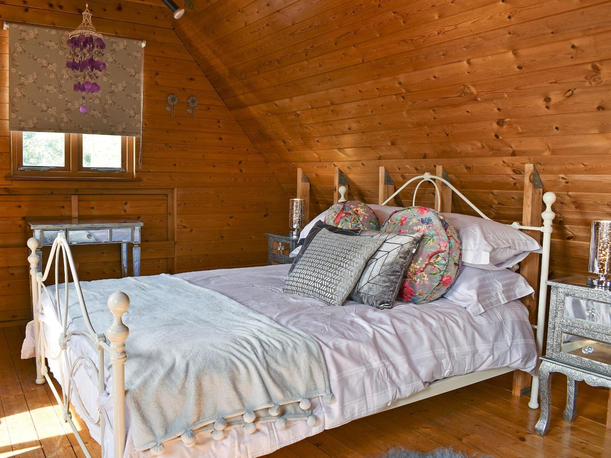 The Coach House Villa Peldon Bagian luar foto